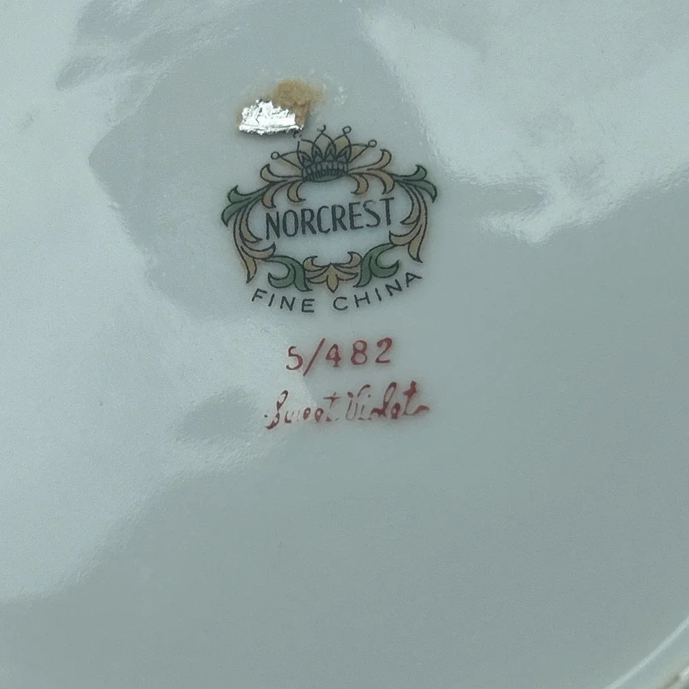 VINTAGE NORCREST SWEET VIOLET Lemon Plate Gold Handled (MODEL 5/482) Japan